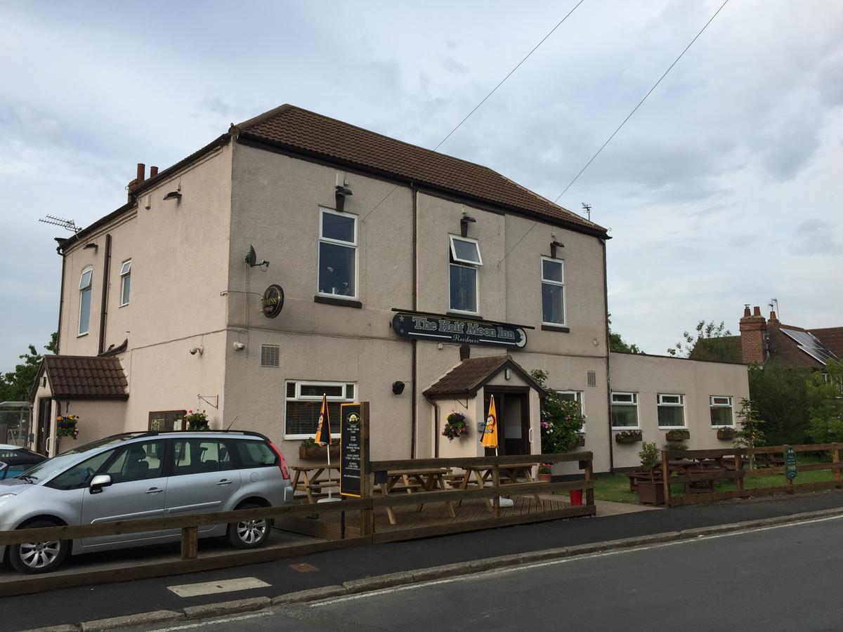 The Half Moon Inn Goole Exterior photo
